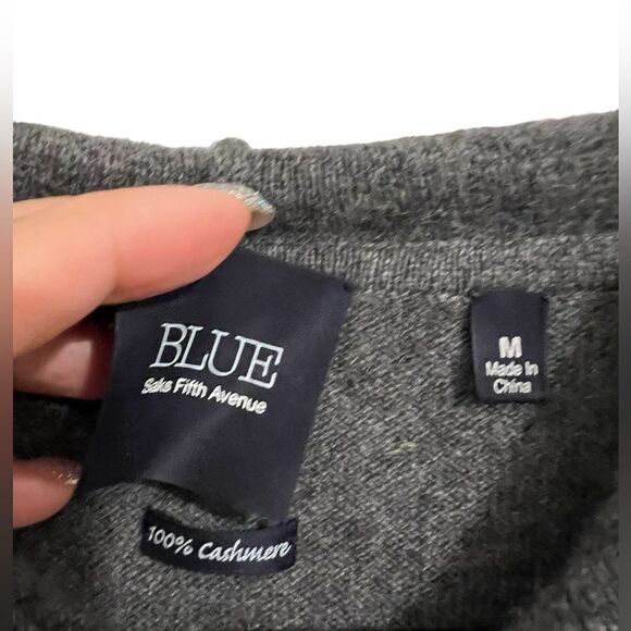 Soaks cashmere hoodie dress - Picture 3 of 3